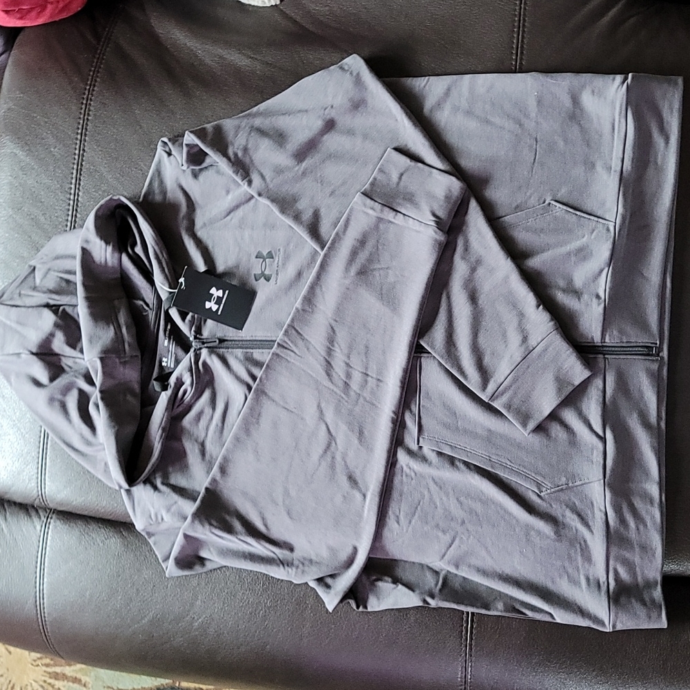 NWT Under Armor loose zip up hoodie